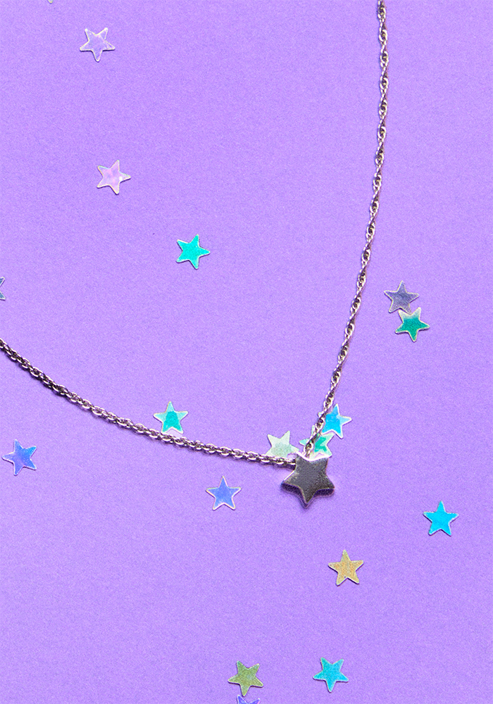 star necklace detail